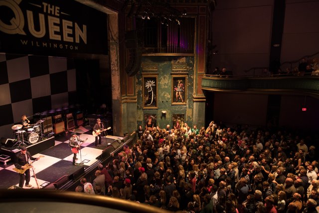 Stage performance at the Queen Theater in Wilmington Delaware, photograph by Moonloop Photography