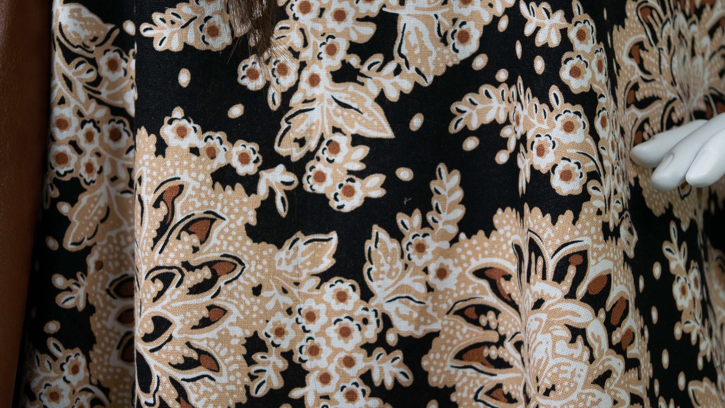 Linen Mini A-line Dress : Black/Copper Peony